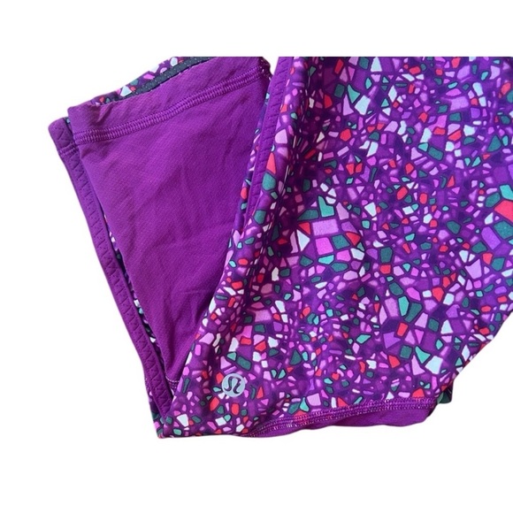 Lululemon Real Quick Crop Paradise Camo Royal Plum Size 4 - Picture 3 of 11